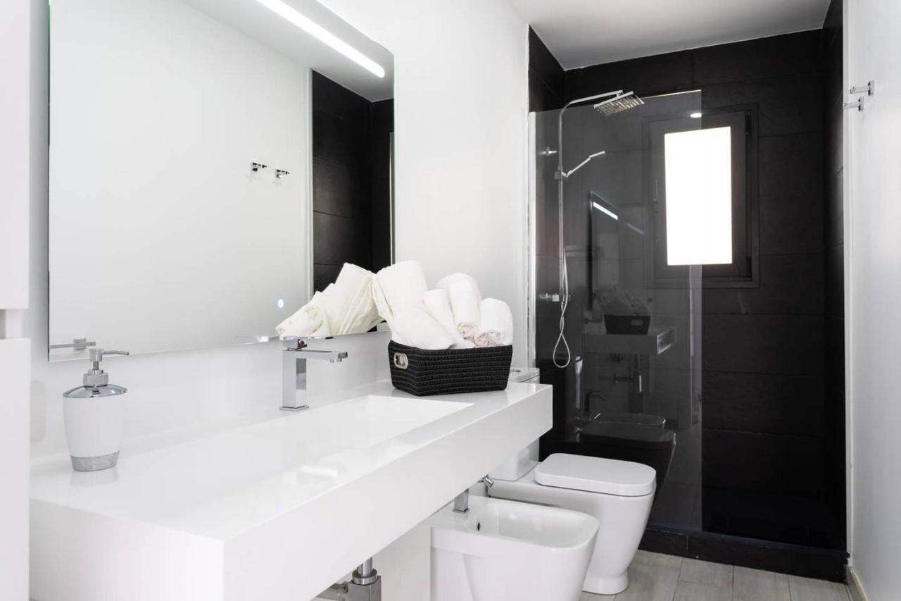 The White Heart House - Attic Sea View Apartment Los Cristianos  Exterior photo